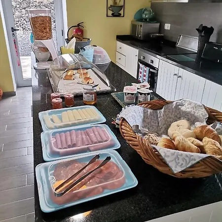 Ocean Breeze Cais do Mourato