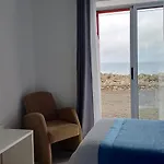 Ocean Breeze Cais do Mourato