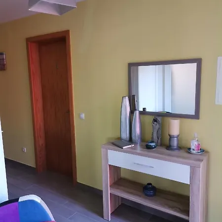 Ocean Breeze Bed & Breakfast Cais do Mourato